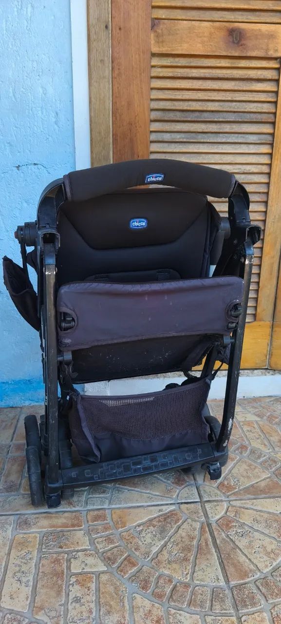 Carrinho De Bebê Chicco Ohlalà dobrável - Foto 4