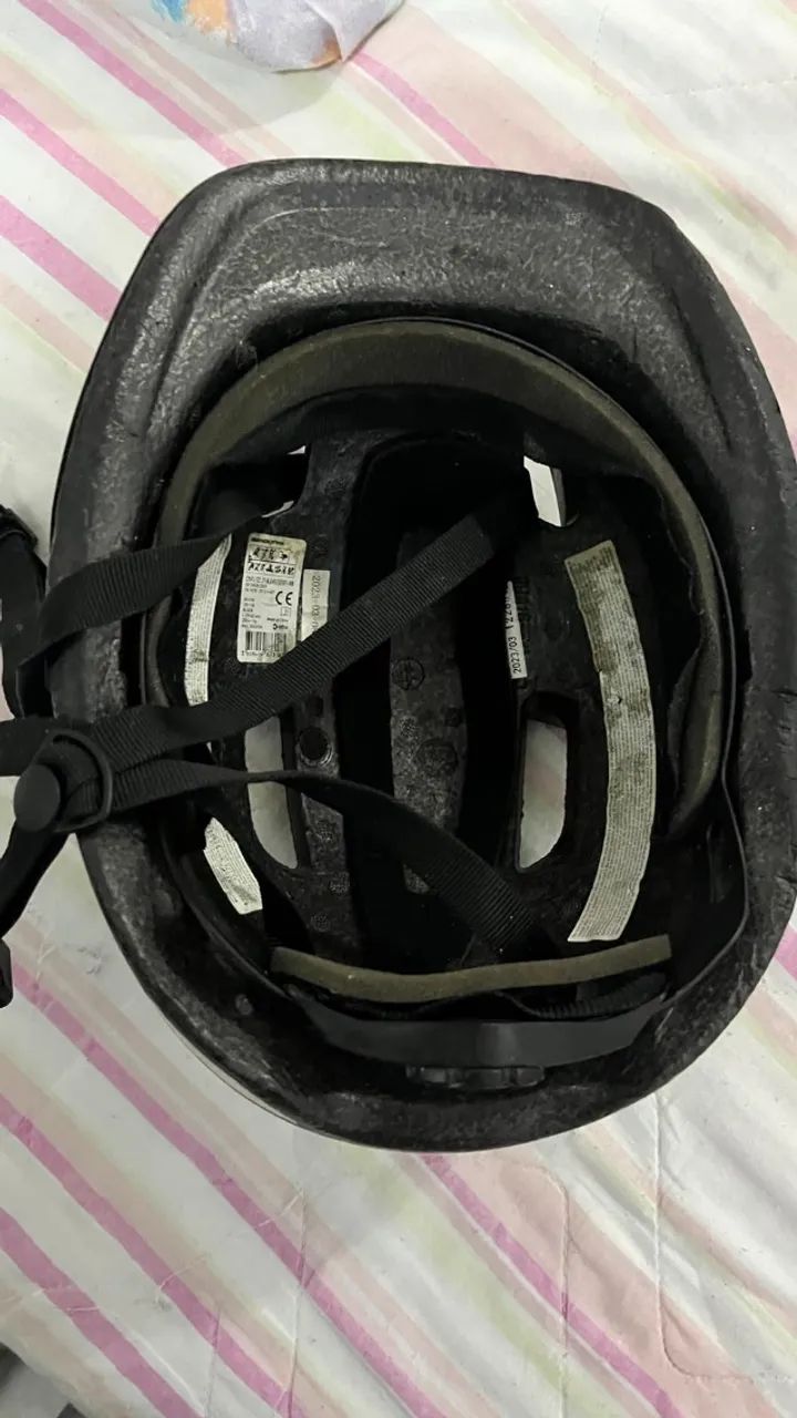 CAPACETE CICLISMO BIKE BTWIN - PRATICAMENTE NOVO - Foto 3