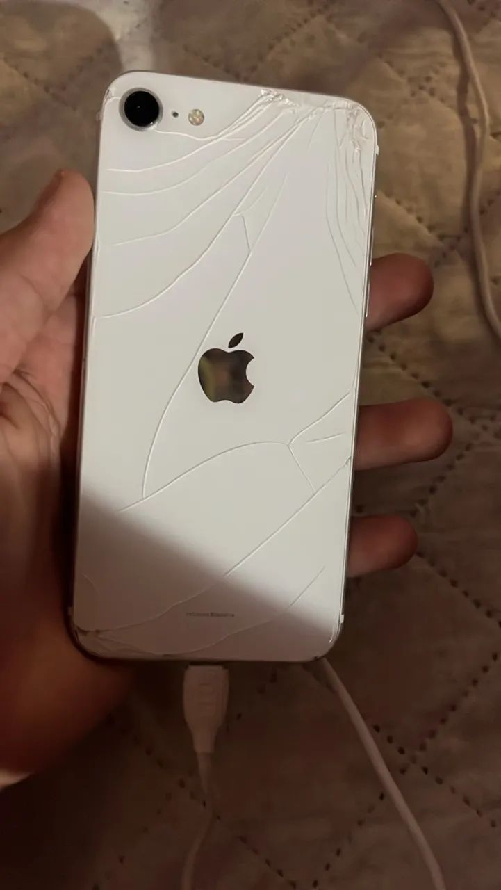 iPhone SE 2 geração  - Foto 2