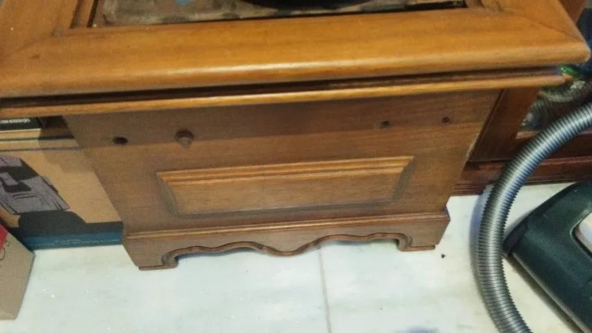 Mesinha de centro de Madeira + 2 aparadores - Foto 4