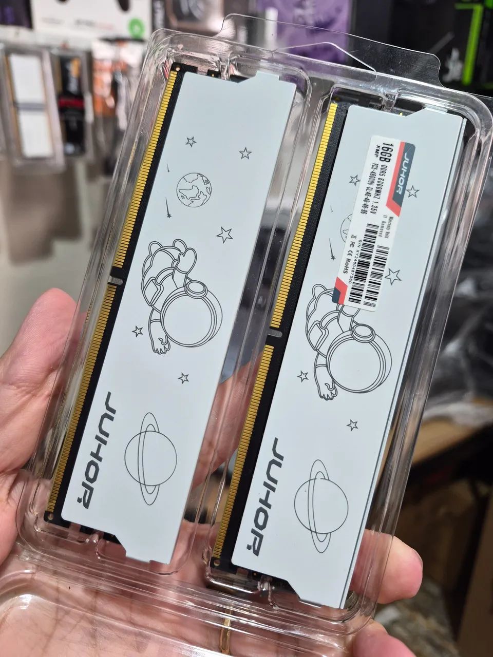 MEMÓRIA RAM DDR5 2X16GB 6000MHT CL46 