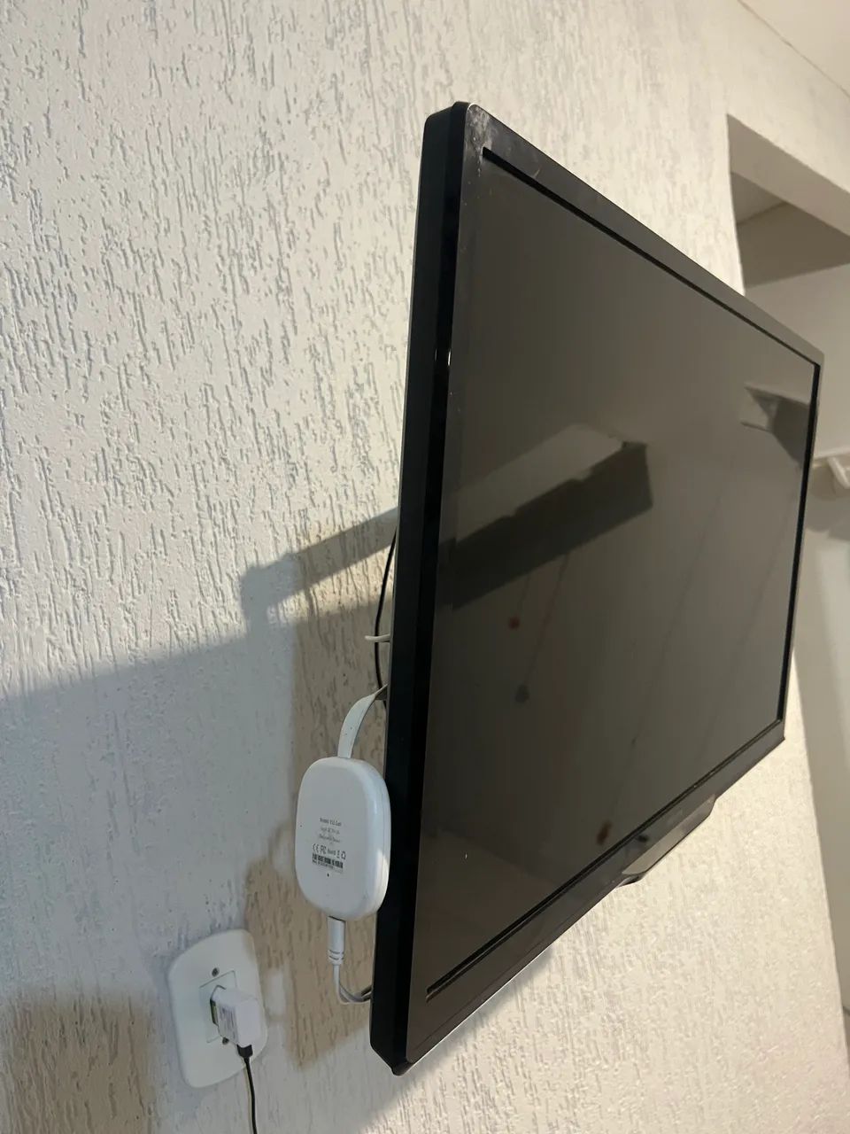 TV Philips 32LED - Modelo 32PFL3508G/78