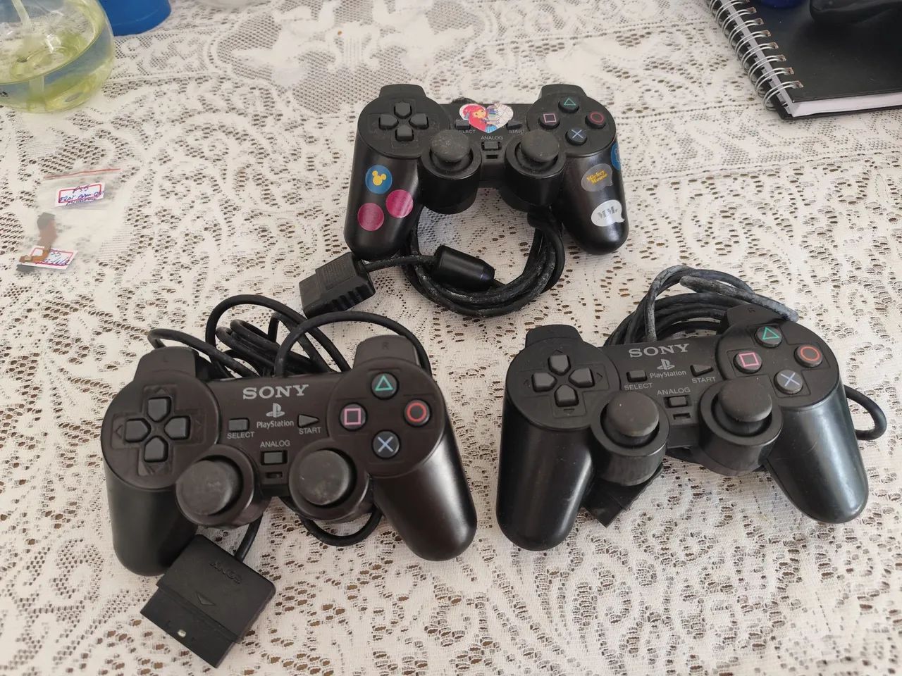 Controles de vídeo game e adaptador  - Foto 2