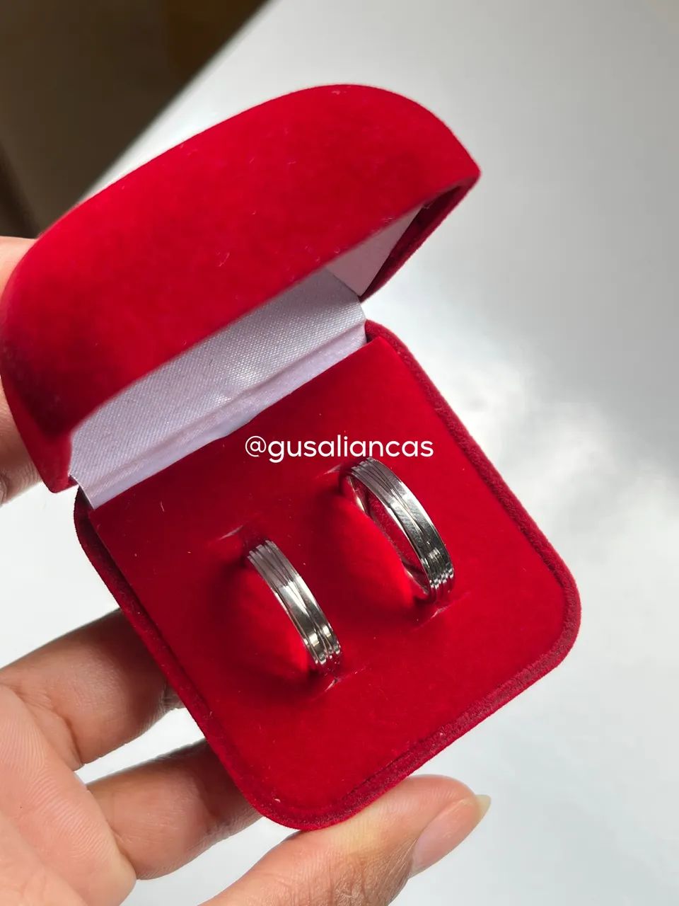 Par De Alianças de namoro Mod. Linha X 4mm