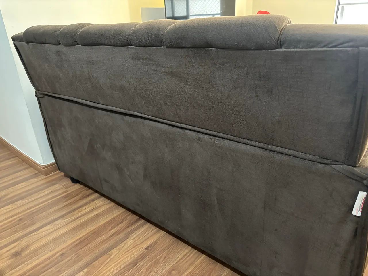 Sofá marrom 1,84mt Veludo - Foto 3