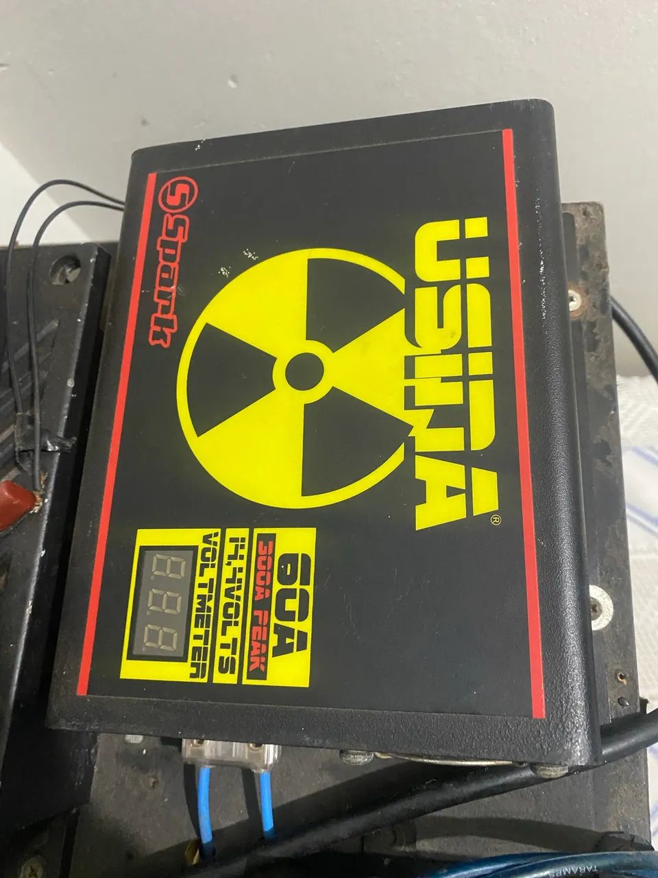 Vendo som automotivo