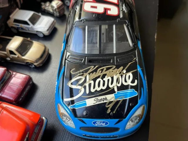 Miniatura 1/24 Nascar Jeff Gordon 24 - Hobbies e coleções - Vila
