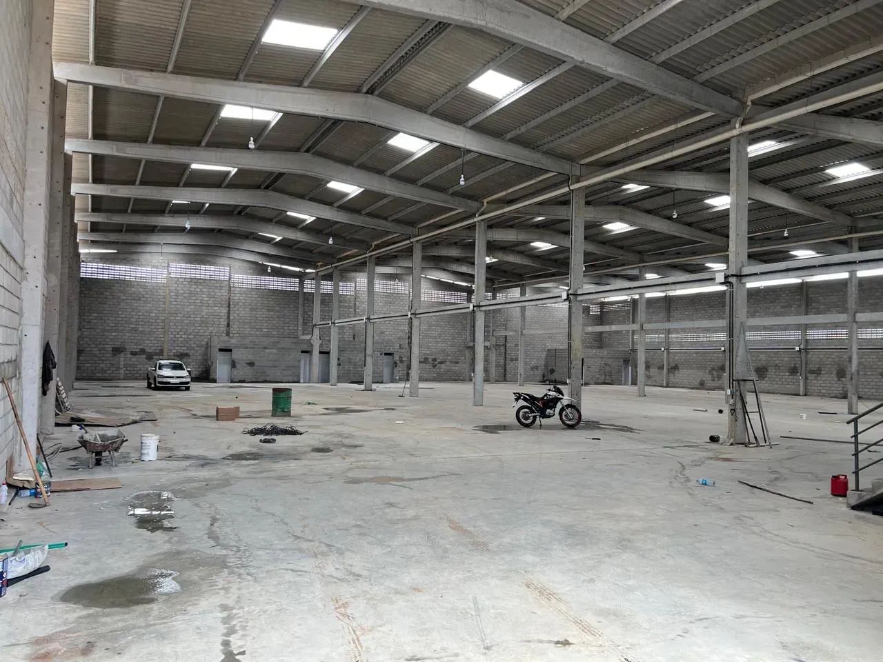 Galpão com 750 a 2250 m2 com docas, PD 8 m, à 100 m da BR-101 - Foto 5