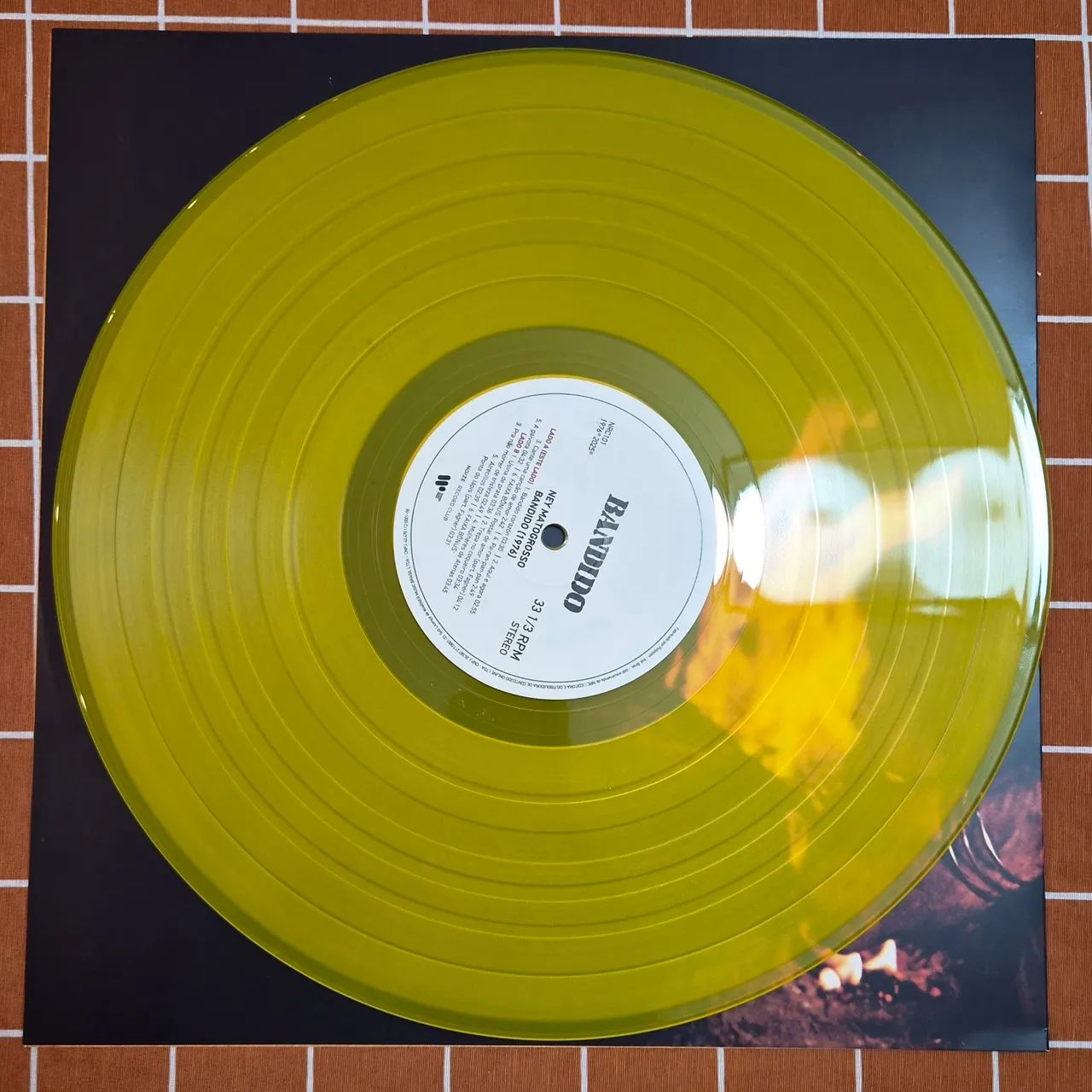Disco LP Ney Matogrosso - Bandido - Noize - Foto 3