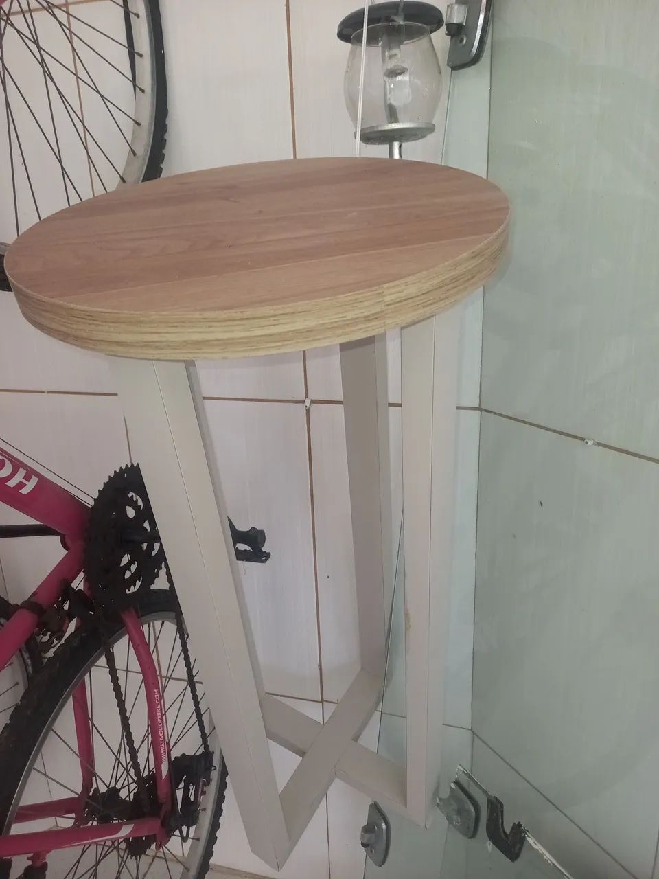 Mesinha de canto 
