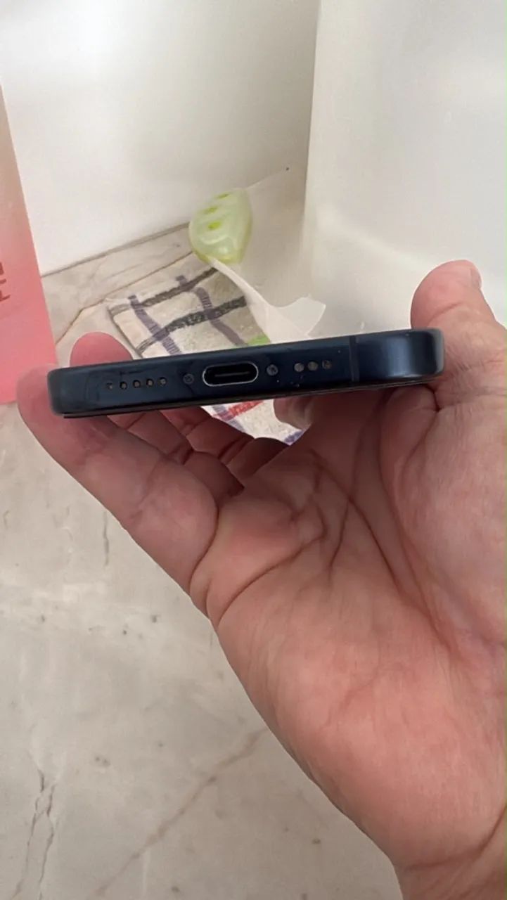 iPhone 15 Pro azul  - Foto 4
