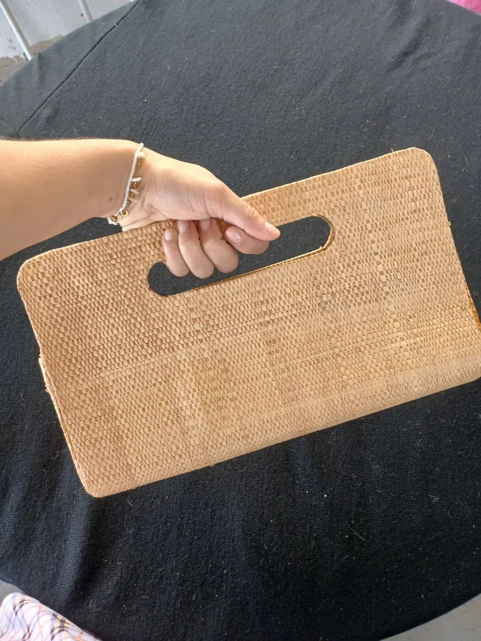 Vendo bolsa de mão estilo casual e praiana 