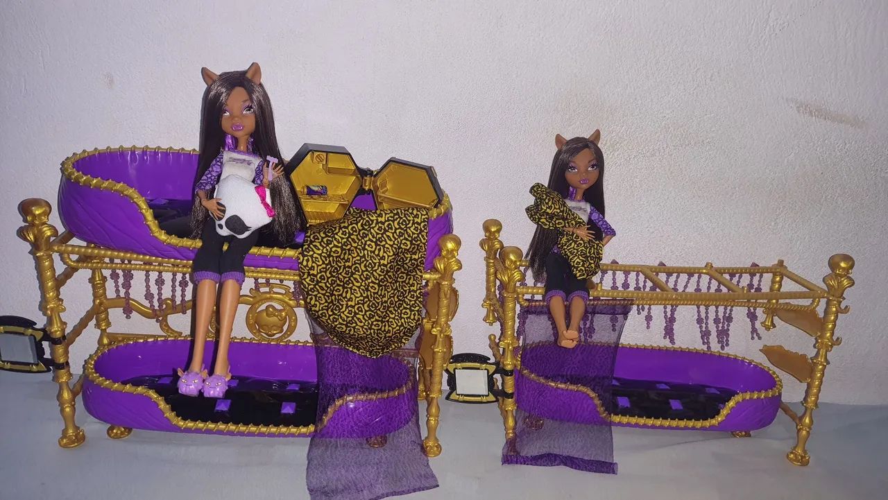 Bonecas Monster High Clawdeen's Wolf Dead Tired com playsets