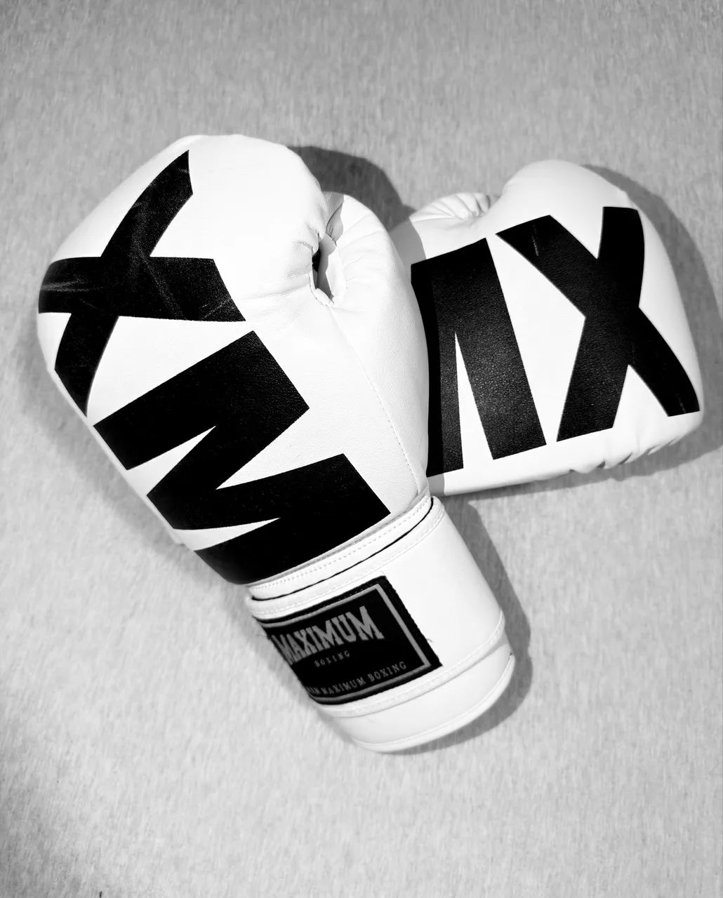 ? Luva 16oz Maximum MXM - Seminova ? - Foto 2