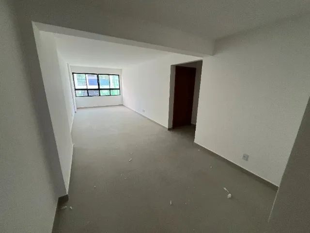 Apartamento 3 suítes 92m2 Brisamar Oportunidade