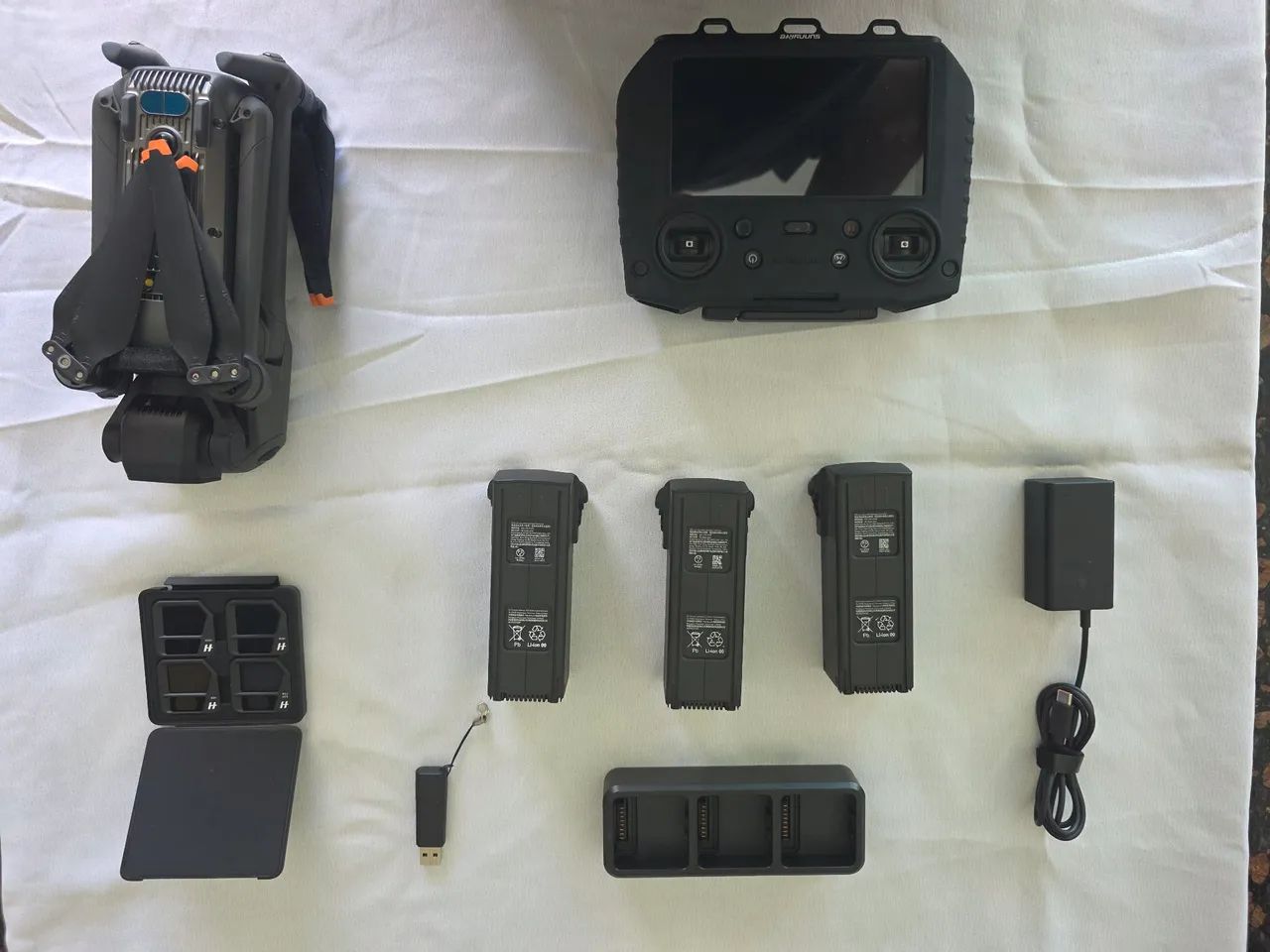 Drone Mavic 3 pro combo fly more RC 2 Pro