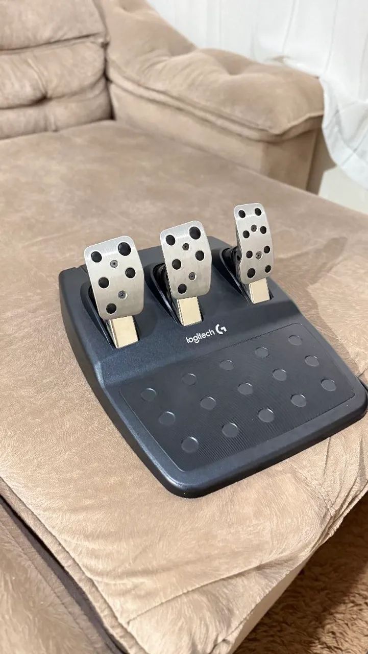 Logitech G29 com Câmbio e Pedais - Pouco Uso e Caixa Original - Foto 4