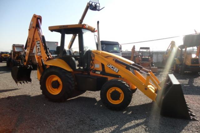 JCB 3C 2011/2011, ótima oportunidade! - Foto 6