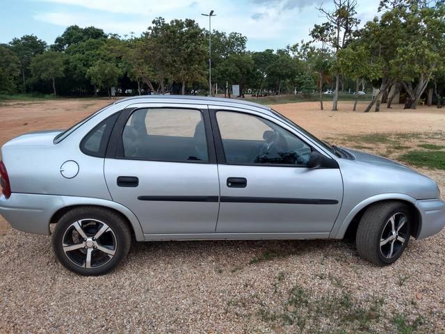 Vendo ou troco. Corsa clássic 09/ c/ar