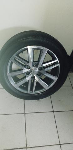 Jogo de rodas da hilux
