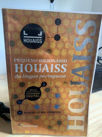 Dicionários e paradidáticos vários livros e ótimos preços