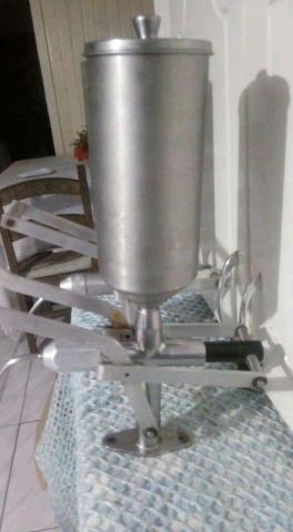 Vendo maquina de churros tuda de inox