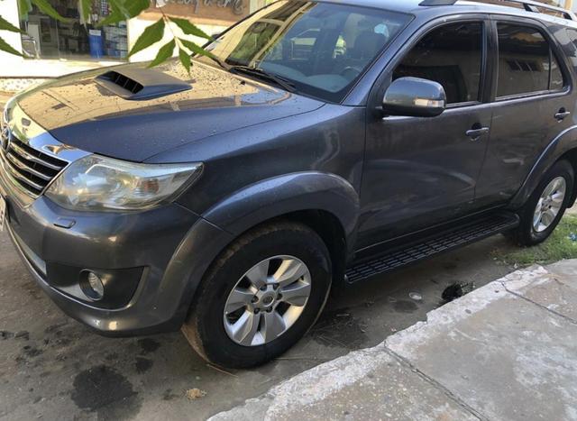 Hilux SW4