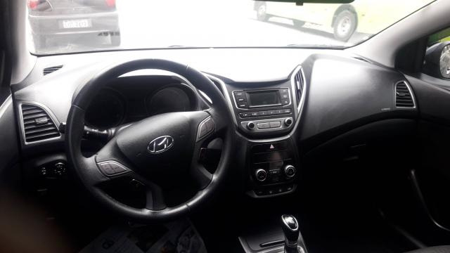HYUNDAI HB20X 2016/2016 1.6 16V PREMIUM FLEX 4P AUTOMÁTICO - Foto 4
