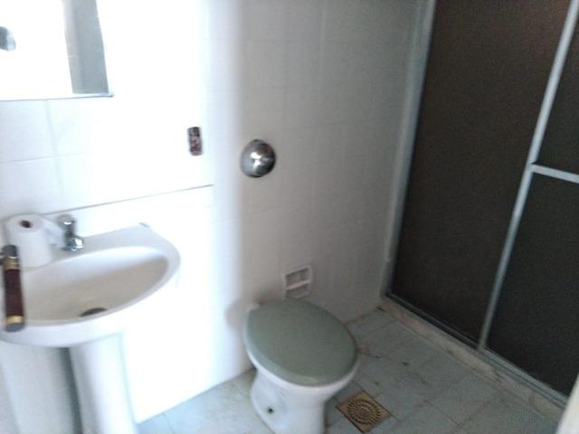 Excelente Apto grande vazio 02Qts com dependência completa garagem elevador Cachambi - Foto 5
