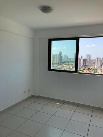 Alugo ap. no Edf. Jerônimo Costa em Candelária - Foto 18