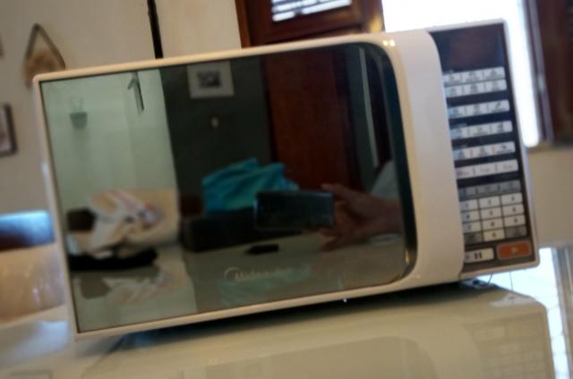 Microondas Midea Liva 20 Litros - Espelhado - Foto 4
