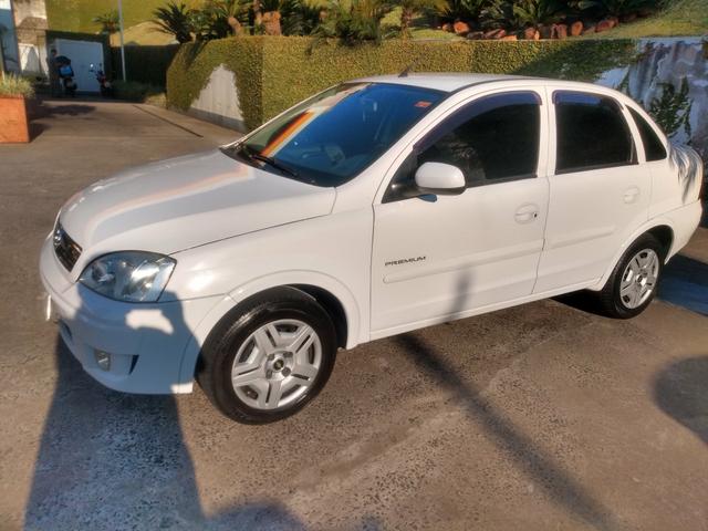 Corsa Sed Premium 1.4 2009