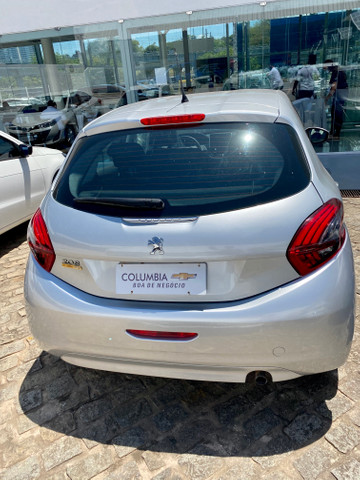 208 Active 19/19 com 32.900 km Procurar Lázaro - Foto 6