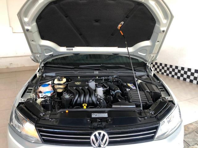 VW Jetta 2.0 - Foto 14