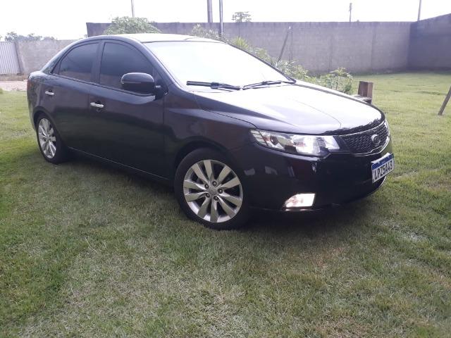 Kia Cerato 1.6 Manual 2012 Excelente estado de conservação