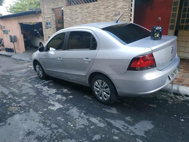Troco voyage em carro financiado mais novo
