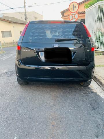 Fiesta hatch 1.6 completo - Foto 2