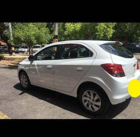 Chevrolet ONIX LT 1.4 ANO 2015 - Foto 3