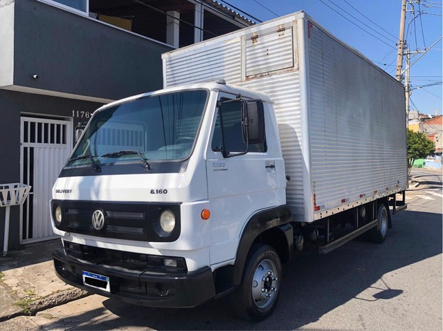 VOLKSWAGEN 8-160 2015