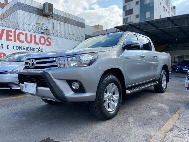 TOYOTA HILUX 2.8 SRV 4X4 TURBO DIESEL