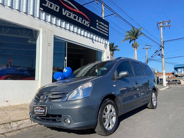 NISSAN LIVINA 2012/2013 1.8 SL 16V FLEX 4P AUTOMÁTICO