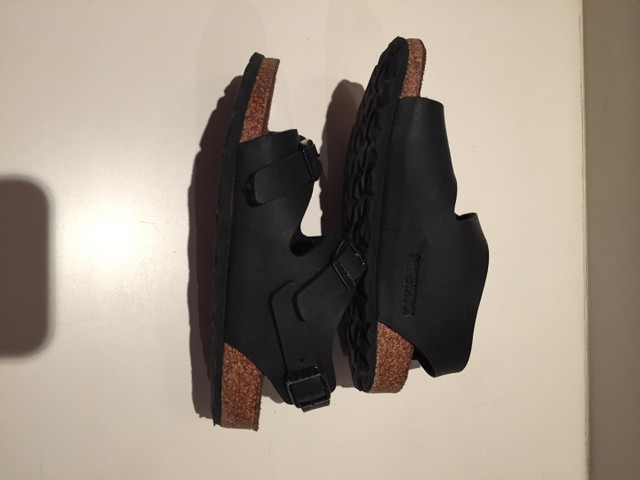 Sandália Birkenstock preta infantil  - Foto 3