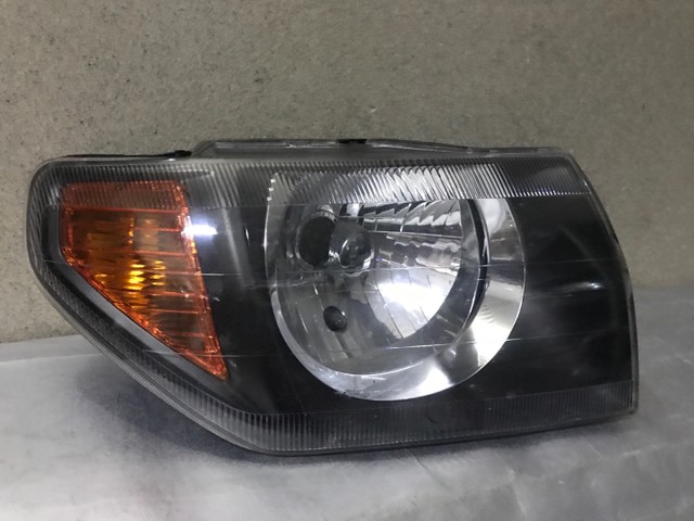 Farol Mitsubishi Pajero Tr4(máscara negra ) - Foto 2