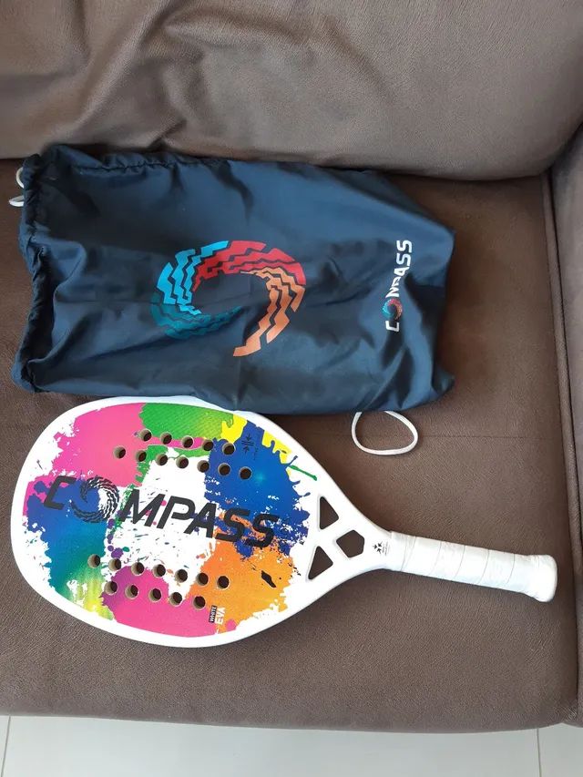 Raquete de Beach Tennis Compass Branca com capa + 02 Bolas - Foto 2