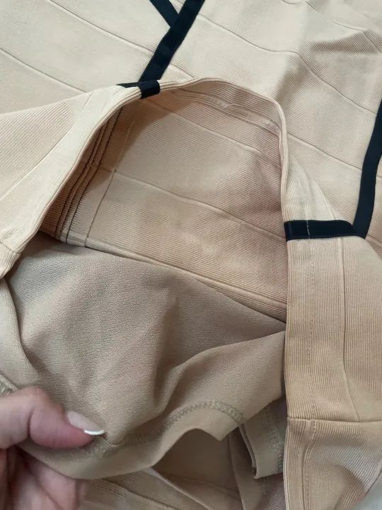 Conjunto cropped e saia bandage nude - Foto 3