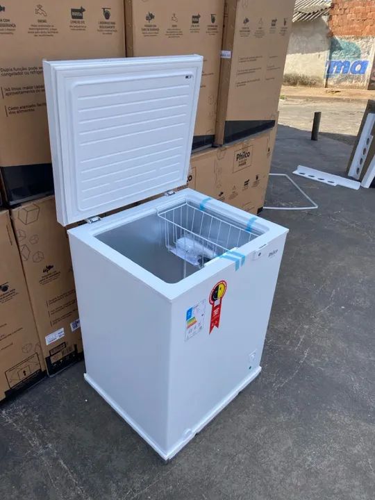 Freezer 143 litros novo. 