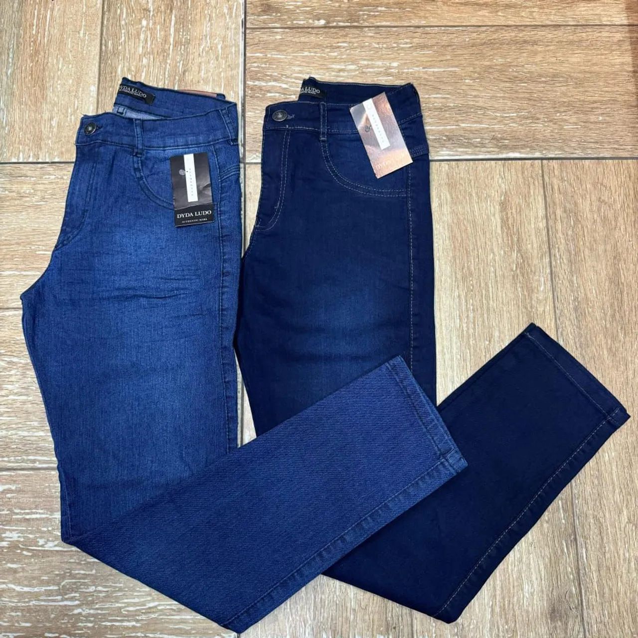 Calças jeans skiny com laycra - Foto 2