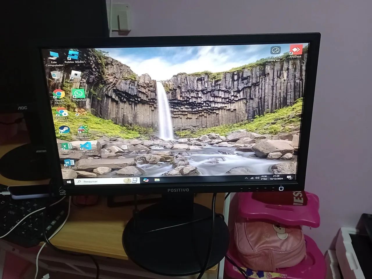 Munitor completo com teclado mause cabo VGA cabo alimentação  - Foto 3