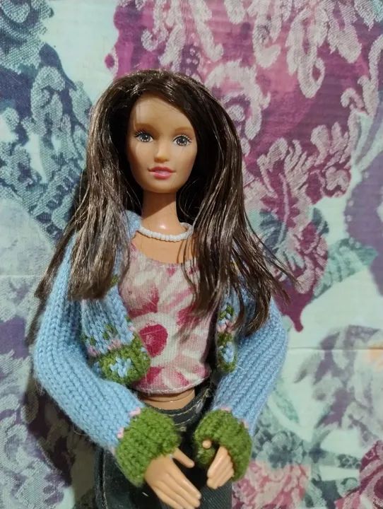 Boneca Barbie com cabelo castanho - Foto 4