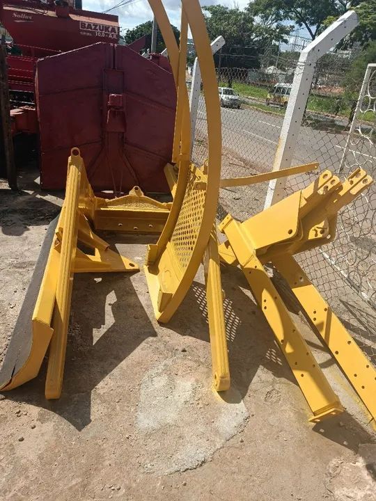 Conjunto de Lâmina Tatu BH 180 Bomba Trator - Foto 3